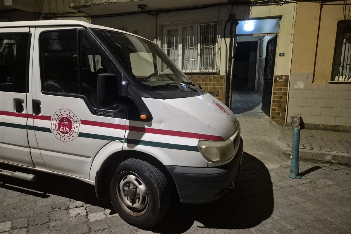Eşi tarafından av tüfeğiyle vurulan kadın öldü