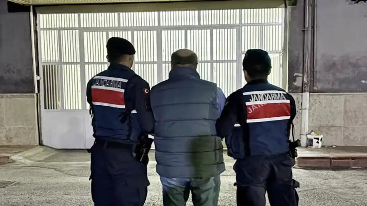 Afyonkarahisar'da düğünde havaya ateş açtığı öne sürülen 1 şüpheli tutuklandı