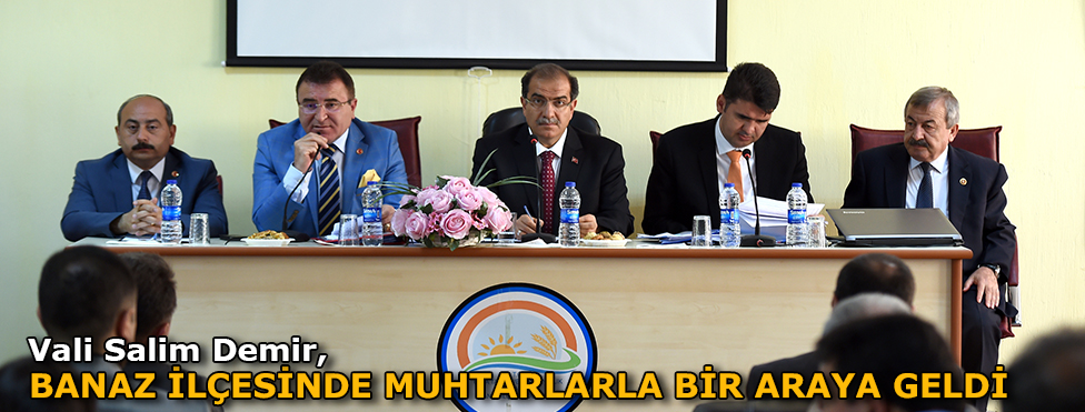 'Merkez Köy ve Mahalle Muhtarları Toplantısı', Vali Salim Demir'in başkanlığında, Özmerkez İl Genel Meclis Toplantı Salonunda Gerçekleştirildi.