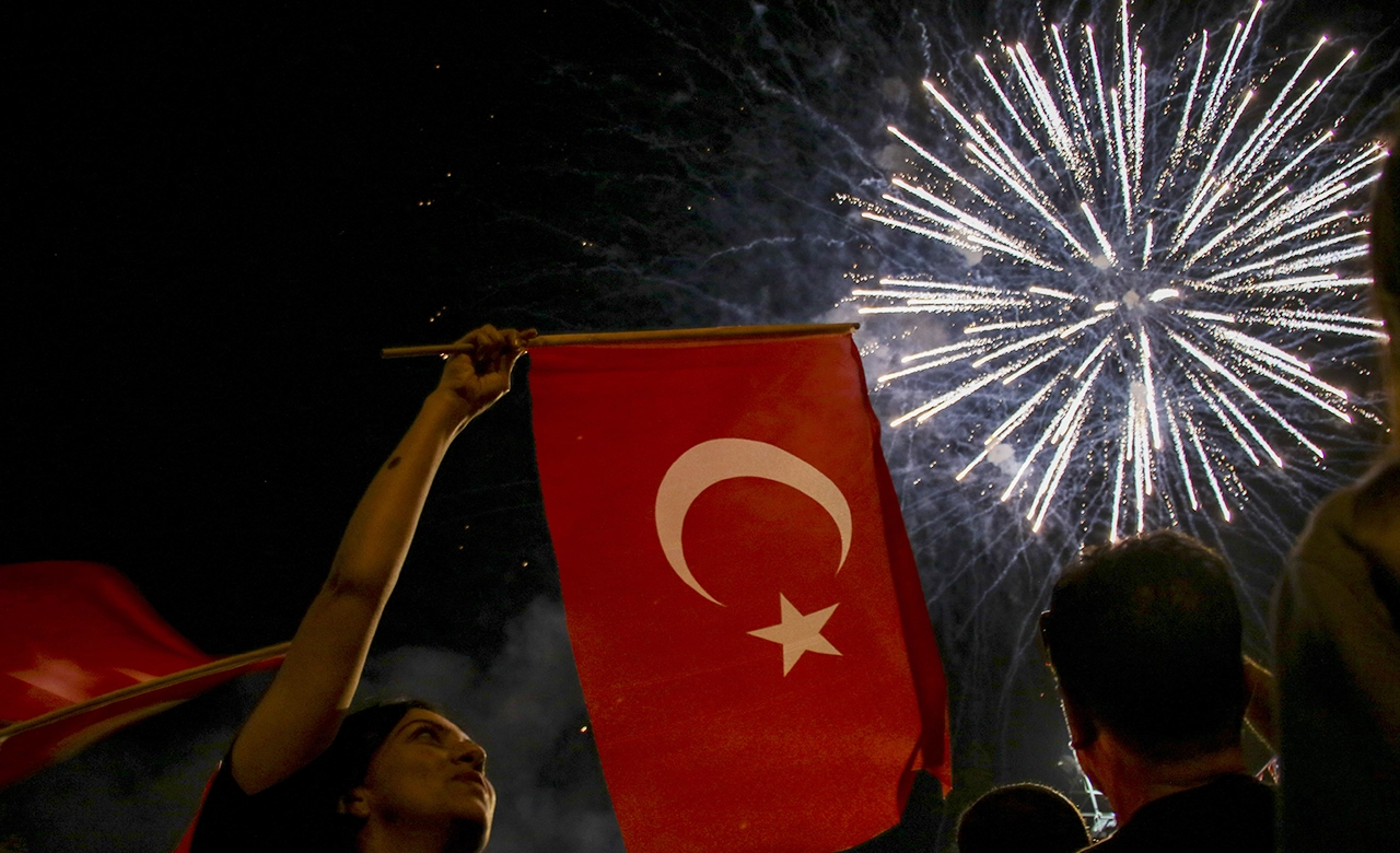 İzmir'de Cumhuriyet'in 102. yıl dönümü kutlamaları başlıyor