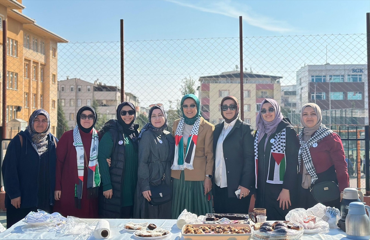 Kemalpaşa'da Filistin yararına kermes