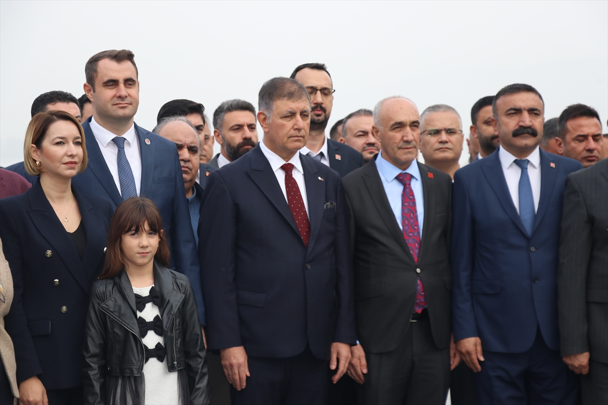 CHP İzmir İl Başkanı Güç, mazbatasını aldı