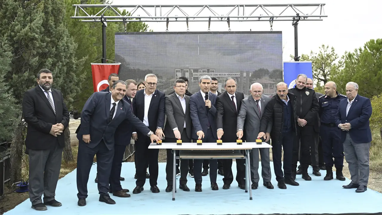 Uşak Üniversitesi Eşme MYO’nun Yeni Binasının Temeli Atıldı