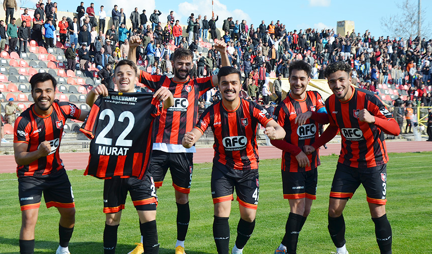 Uşakspor'dan Aşigolara Bayram Hediyesi