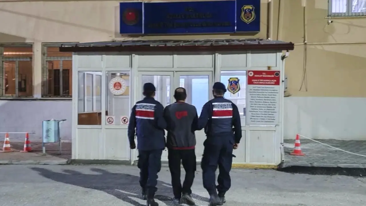 JASAT Ekipleri Uşak’ta 8 Kişiyi Cezaevine Gönderdi