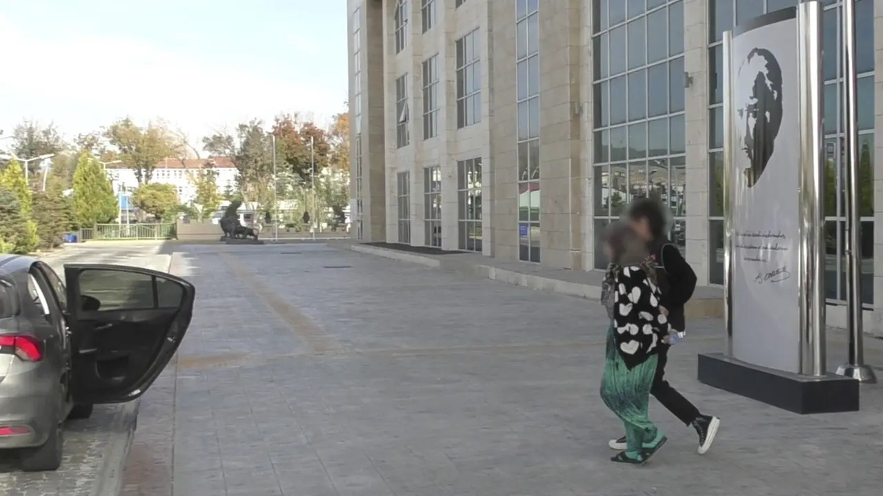 Uşak’ta Narkotik Operasyonu: 3 Kişi Tutuklandı