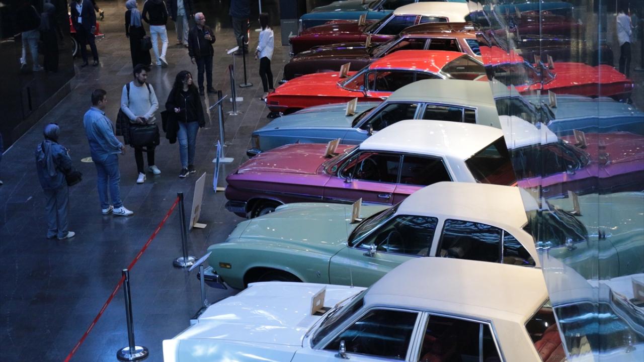 İzmir'de Motorlu Araçlar Fuarı kapılarını açtı