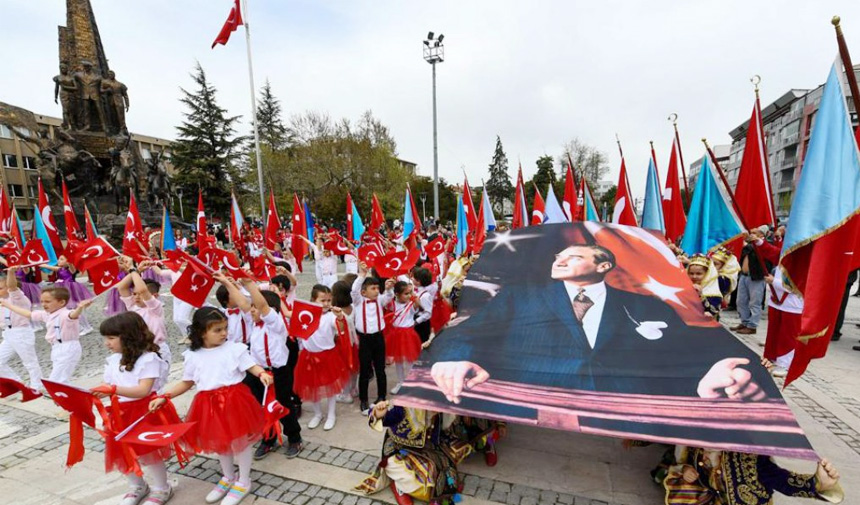 Uşak'ta 23 Nisan Kutlama Programında Yer Değişikliği!