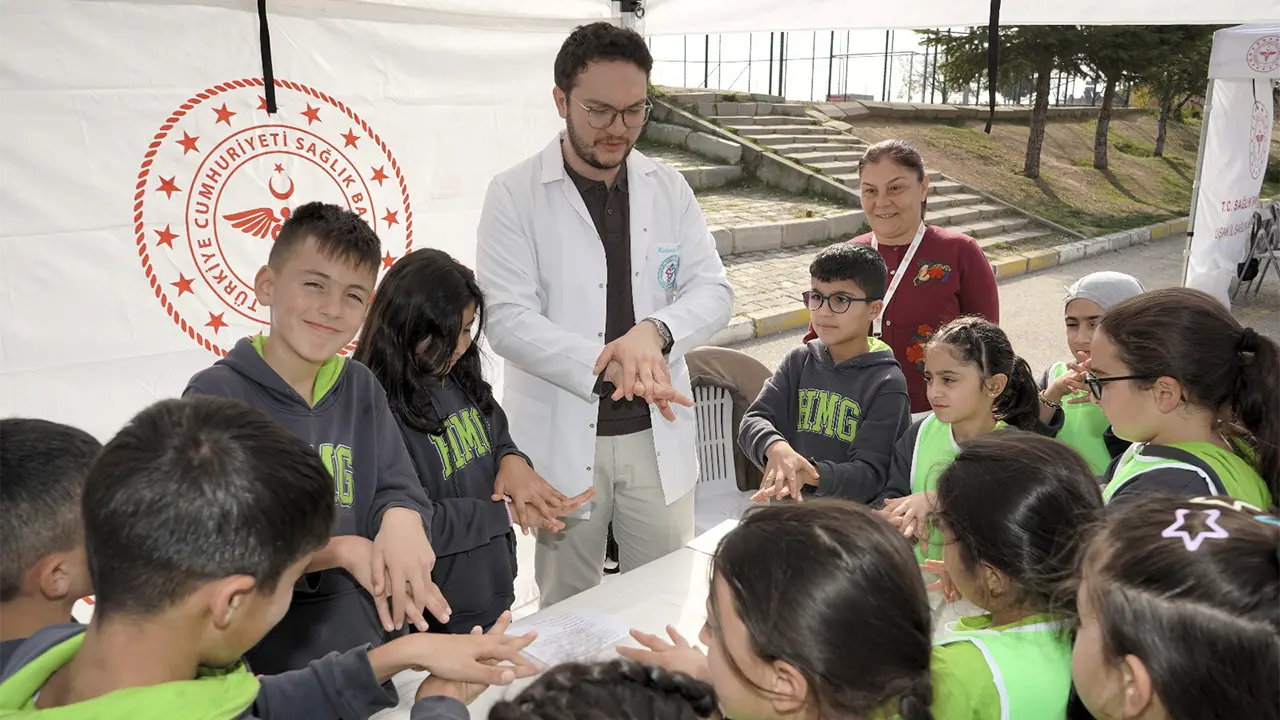 Uşak’ta Çocuklara Sağlıklı Yaşam Bilinci Aşılandı