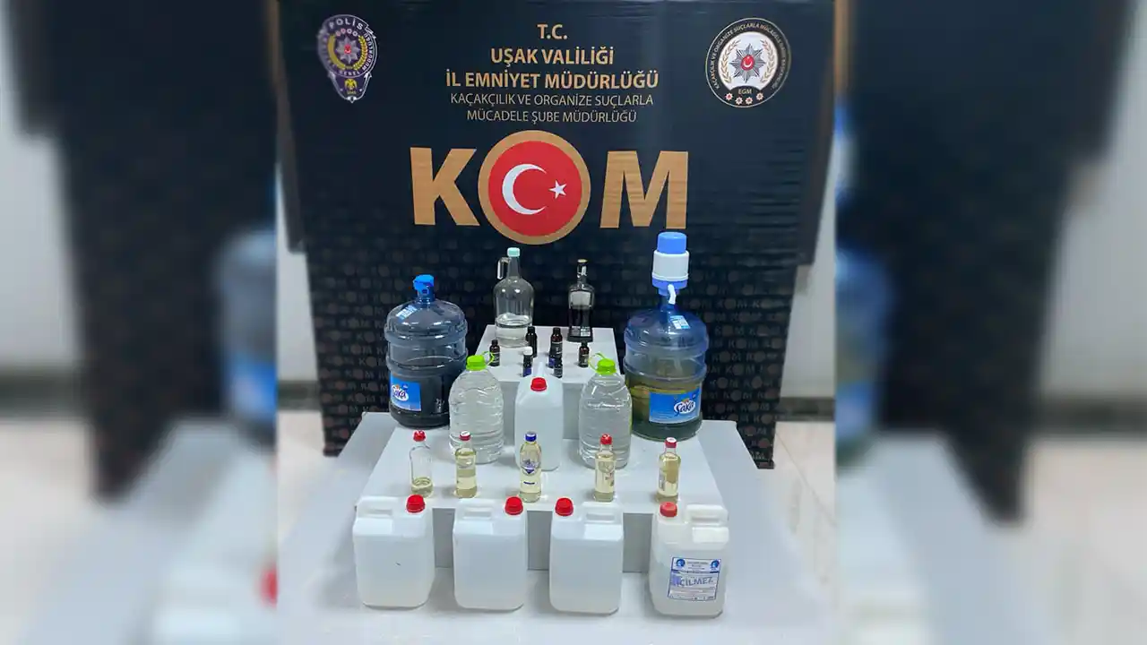Uşak'ta 53 Litre Kaçak İçki Ele Geçirildi