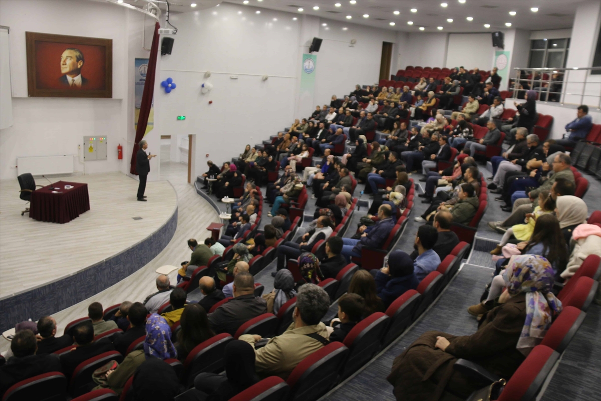 Kütahya'da “Veli Buluşması” programı düzenlendi