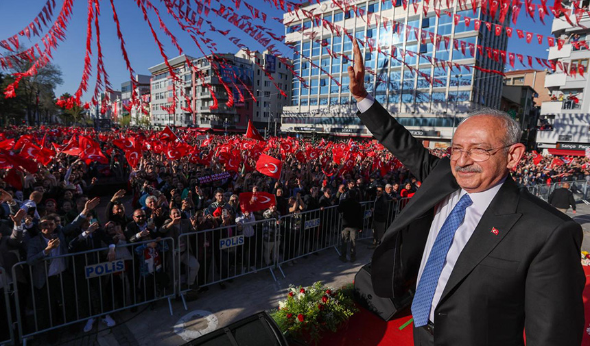 Millet İttifakı Uşak'ta Gövde Gösterisi Yaptı