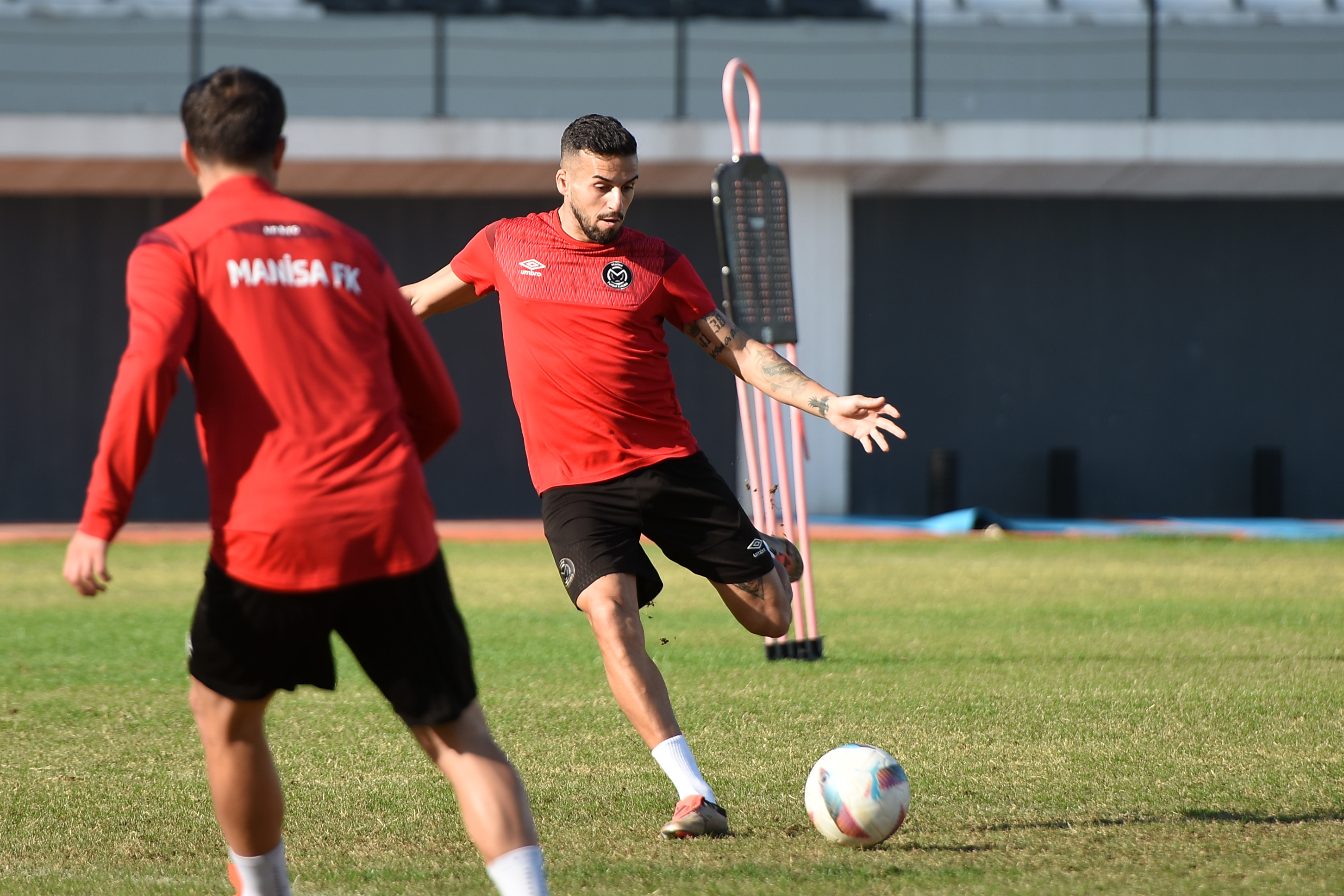 Manisa FK, teknik direktör Mustafa Dalcı ile anlaştı