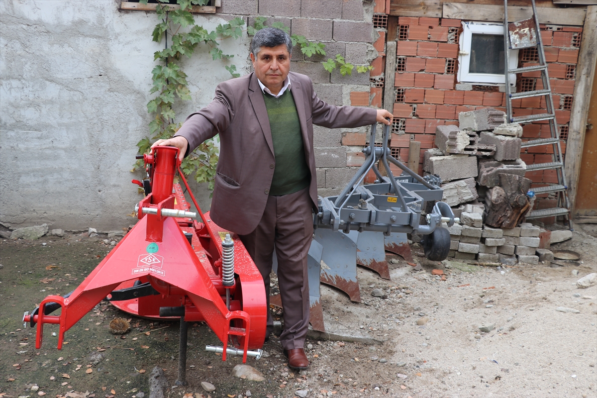 Kütahya'da kooperatif üyeleri yeni tarım makineleriyle üretimi artıracak