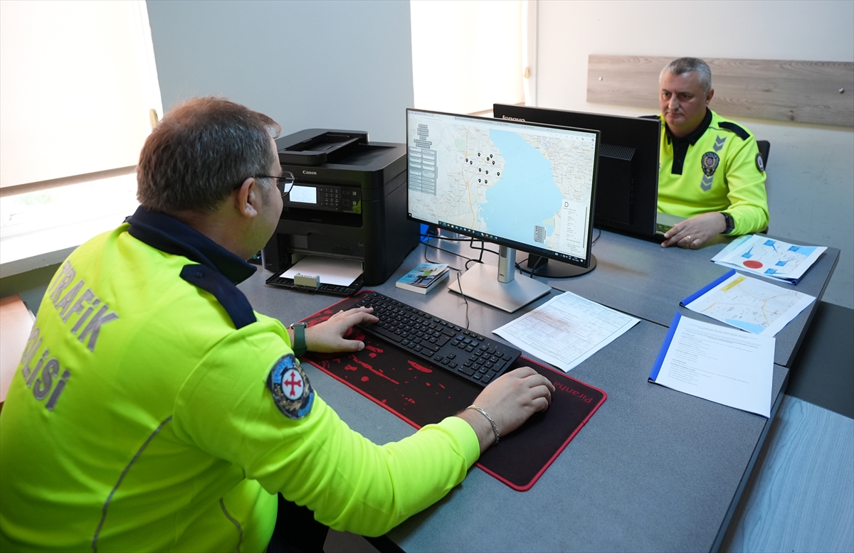 İzmir'de trafik denetimleri 'kaza analiz birimi'nin raporuyla şekilleniyor