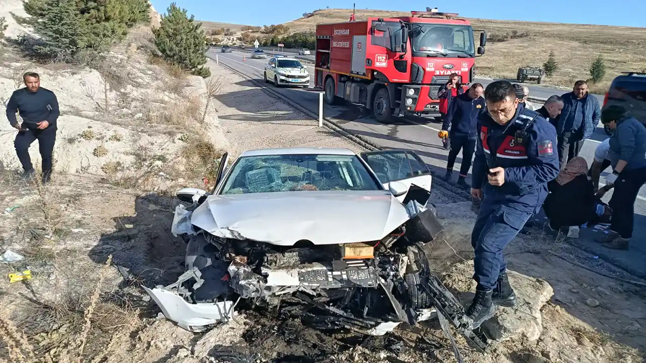 Kontrolden Çıkan Araç Şarampole Uçtu: 1 Ölü