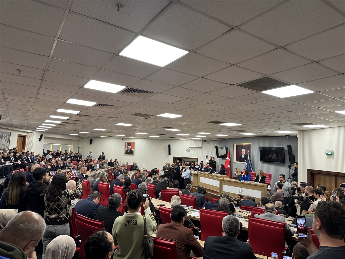 Aydın Büyükşehir Belediye Meclisi toplantısı ertelendi