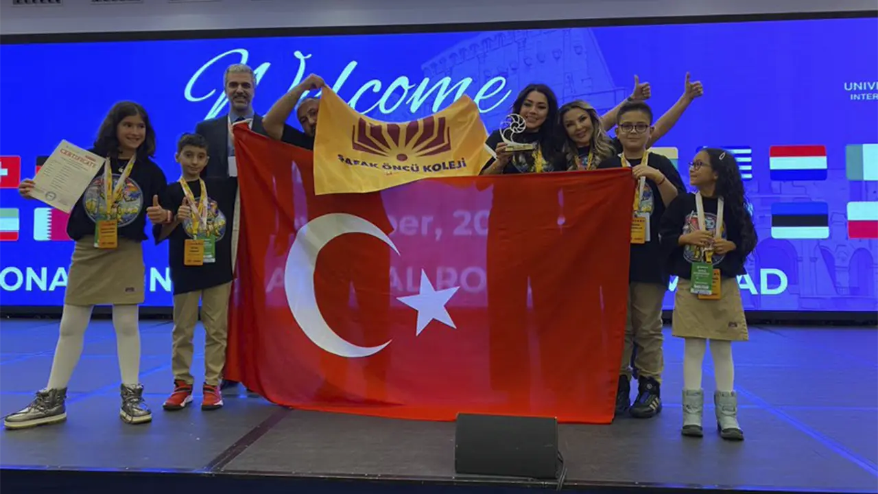 Şafak Öncü Koleji Robot Takımından Roma’da Dünya Başarısı