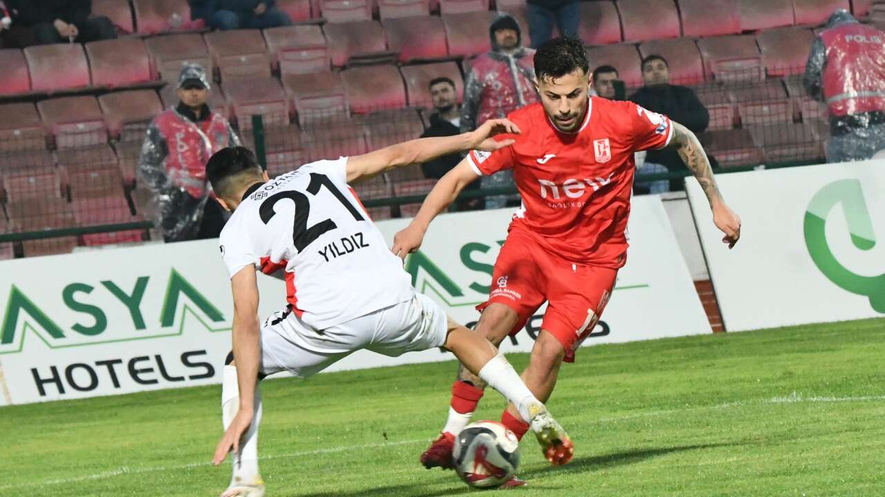 Uşakspor Galibiyeti Unuttu "3-1"