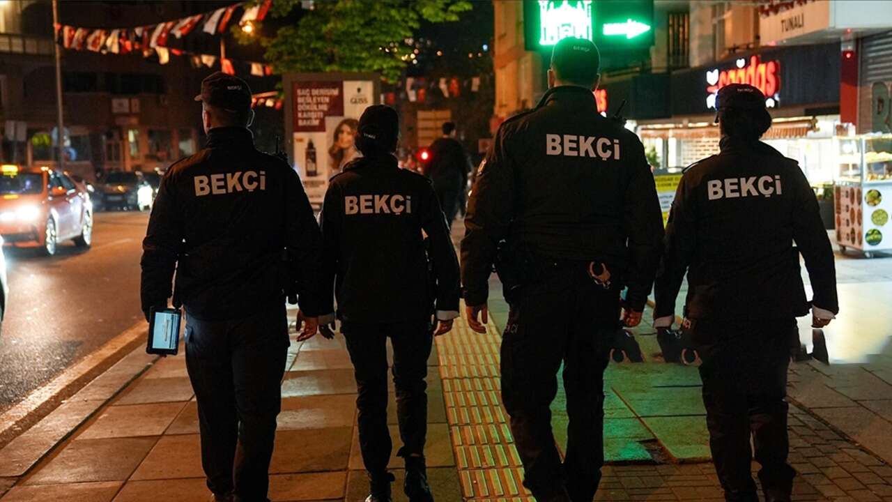 Banaz’da Uyuşturucu Satan 4 Şüpheli Yakalandı