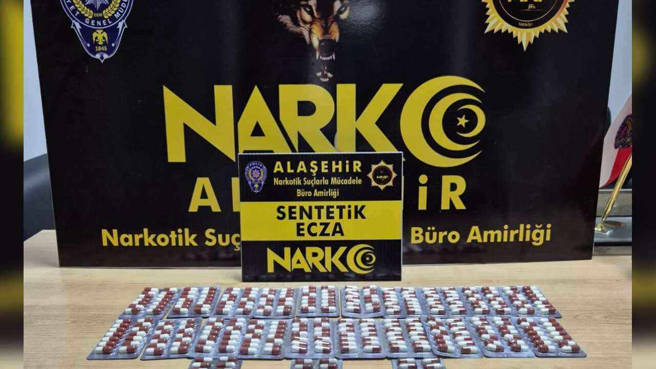 Alaşehir'de üzerinden uyuşturucu madde ele geçirilen şüpheli tutuklandı