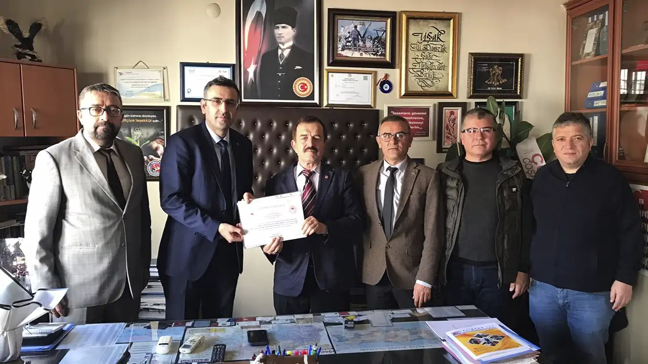 Uşak Damızlık Sığır Yetiştiricileri Birliği’ne birinci derece belge