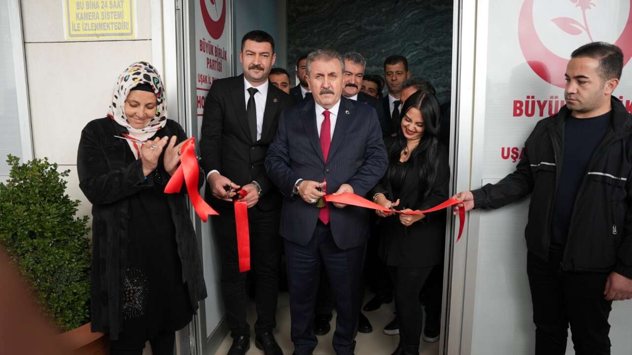 BBP Genel Başkanı Destici Uşak Yeni İl Binasının Açılışını Yaptı