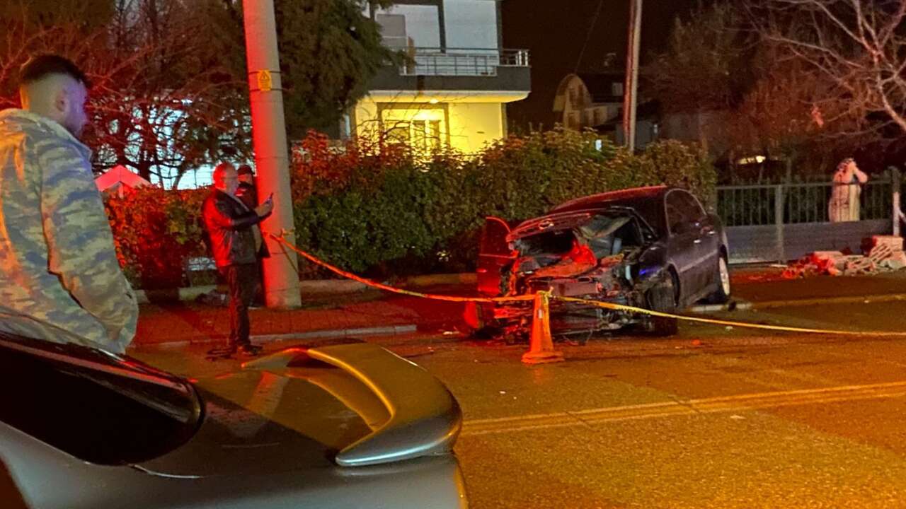 Otomobille çarpışan elektrikli bisikletin sürücüsü öldü