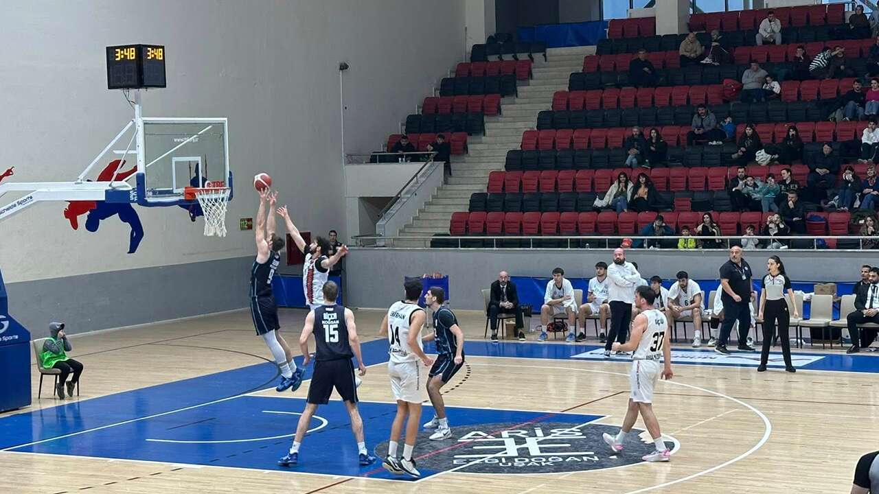 Bargello Uşak Basketbol evinde kazandı "75-67"