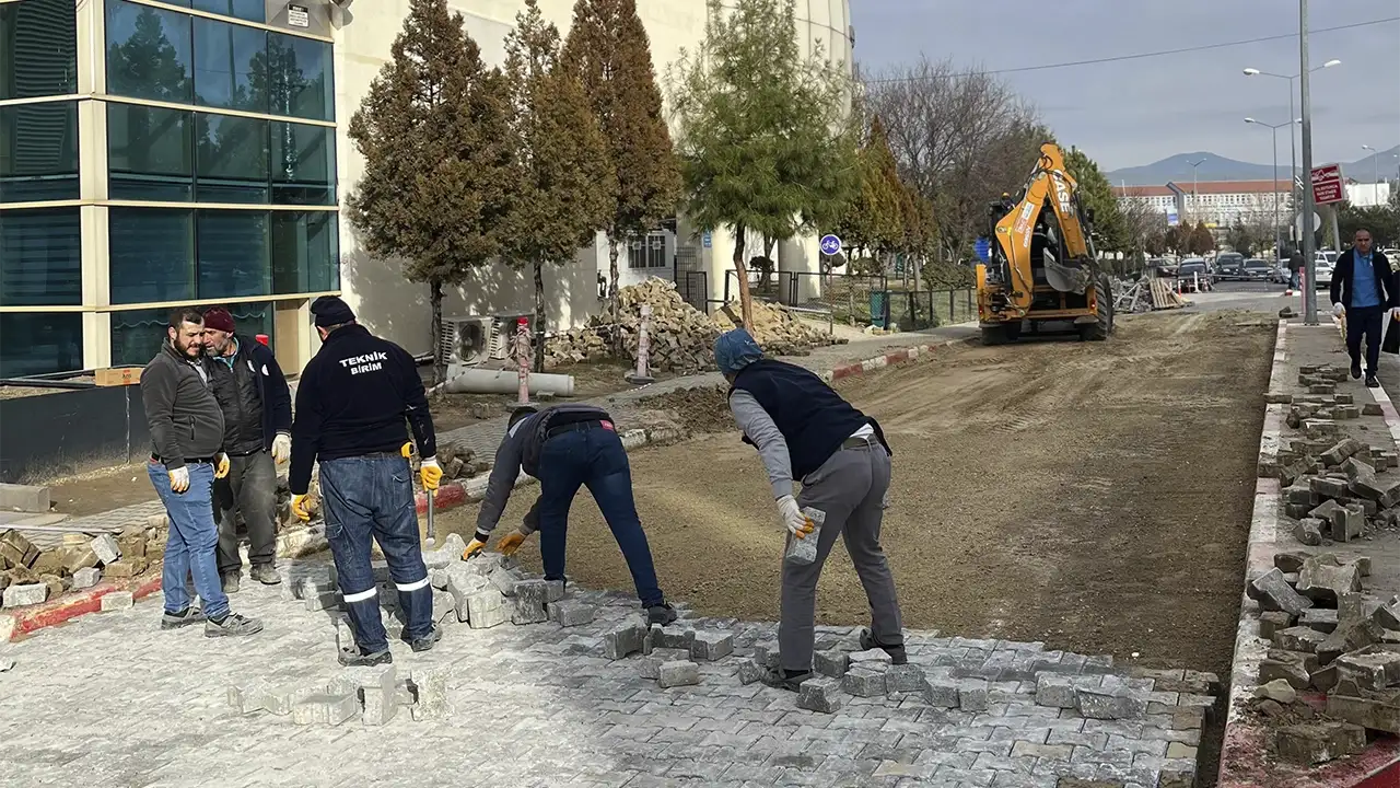 Hastanenin ana binasındaki kanalizasyon arızası giderildi