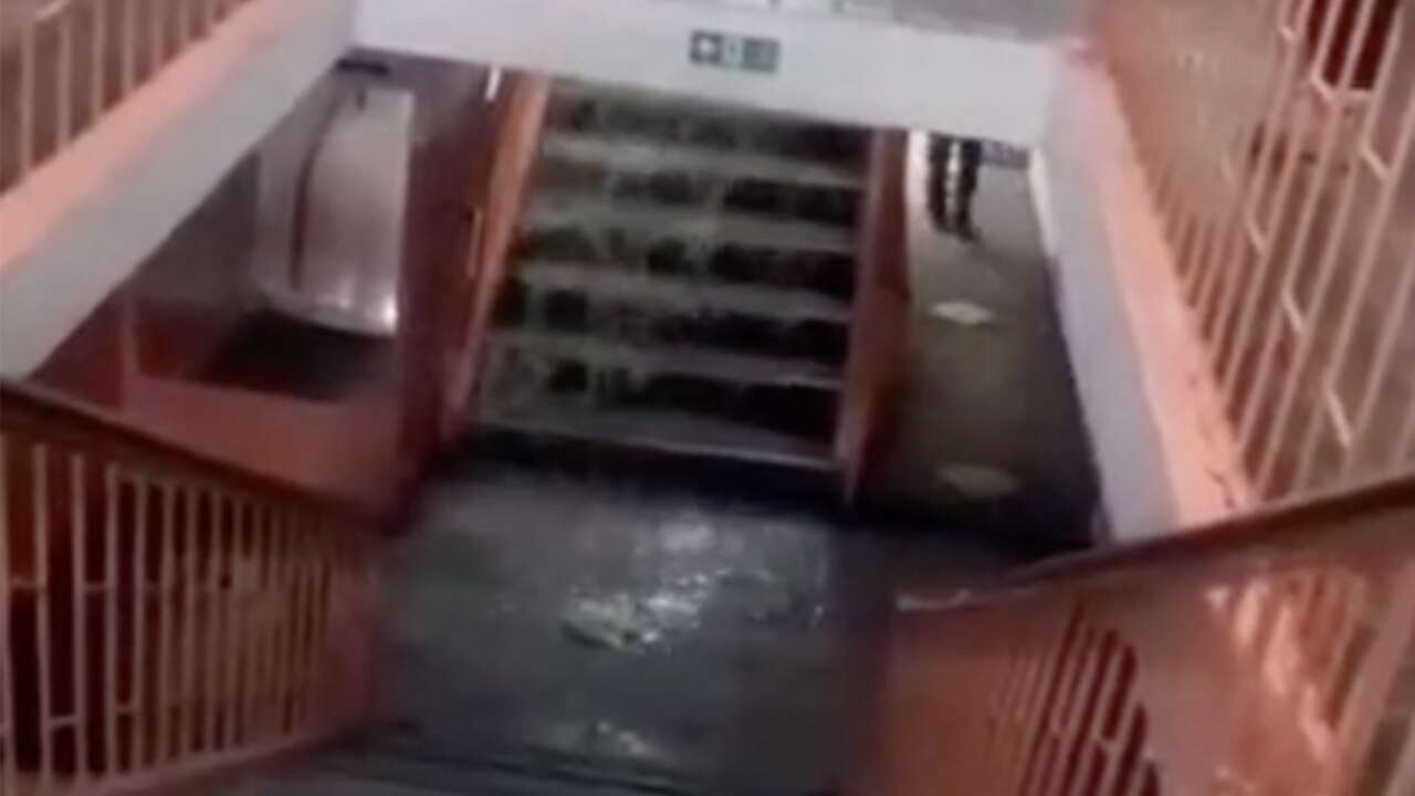 Halit Ziya Uşaklıgil ortaokulunu Su bastı