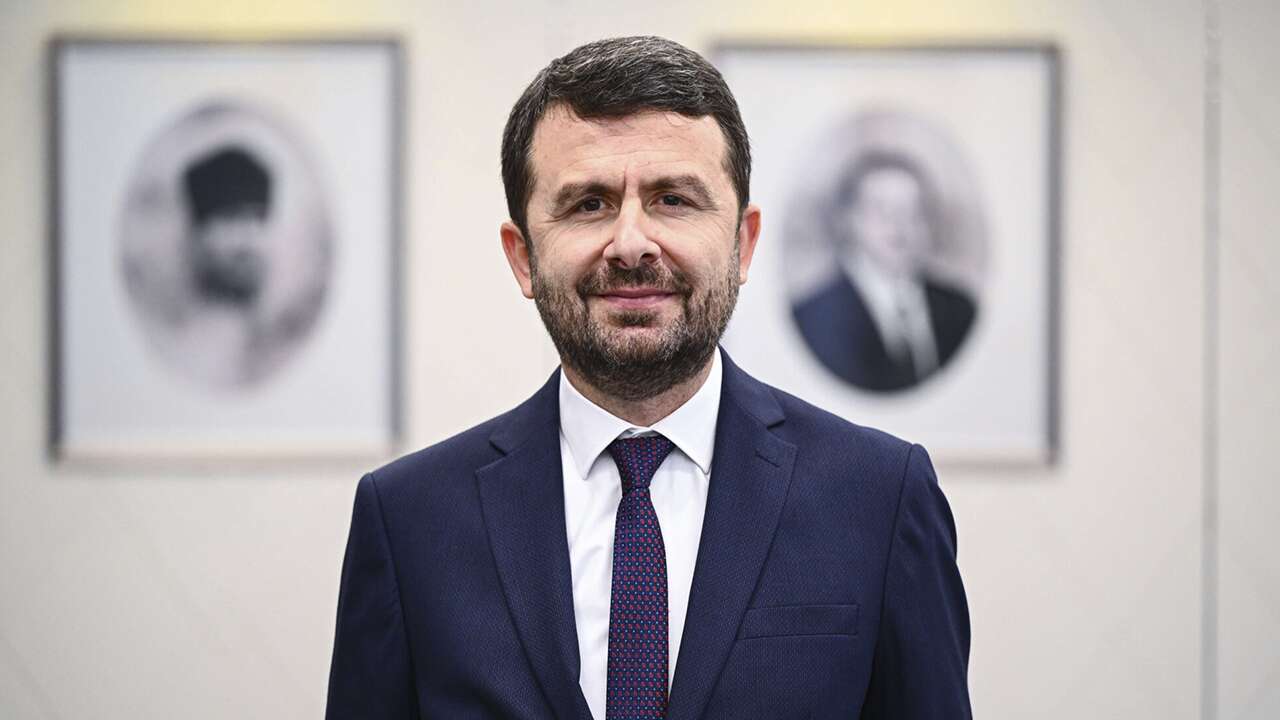 Gazetecilere sigorta desteği: Uşak'ta 8 kuruluş faydalanacak