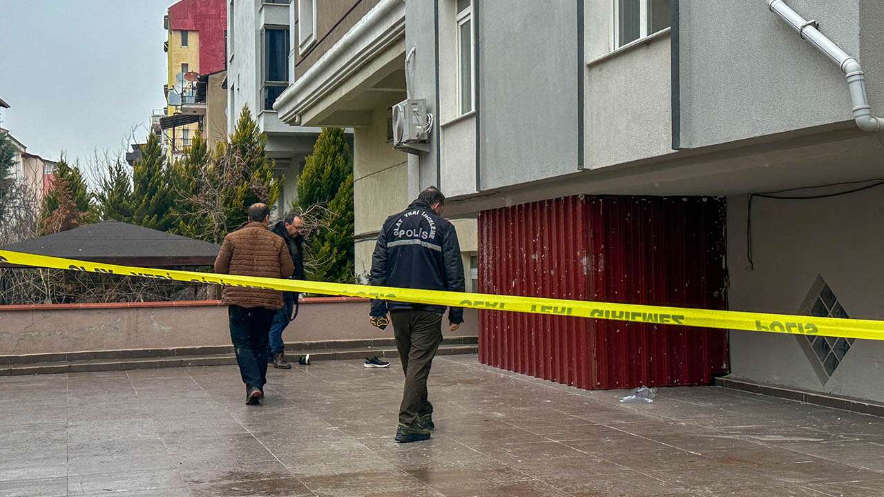 8 katlı binanın çatısından düşen Köksal Özdemir hayatını kaybetti