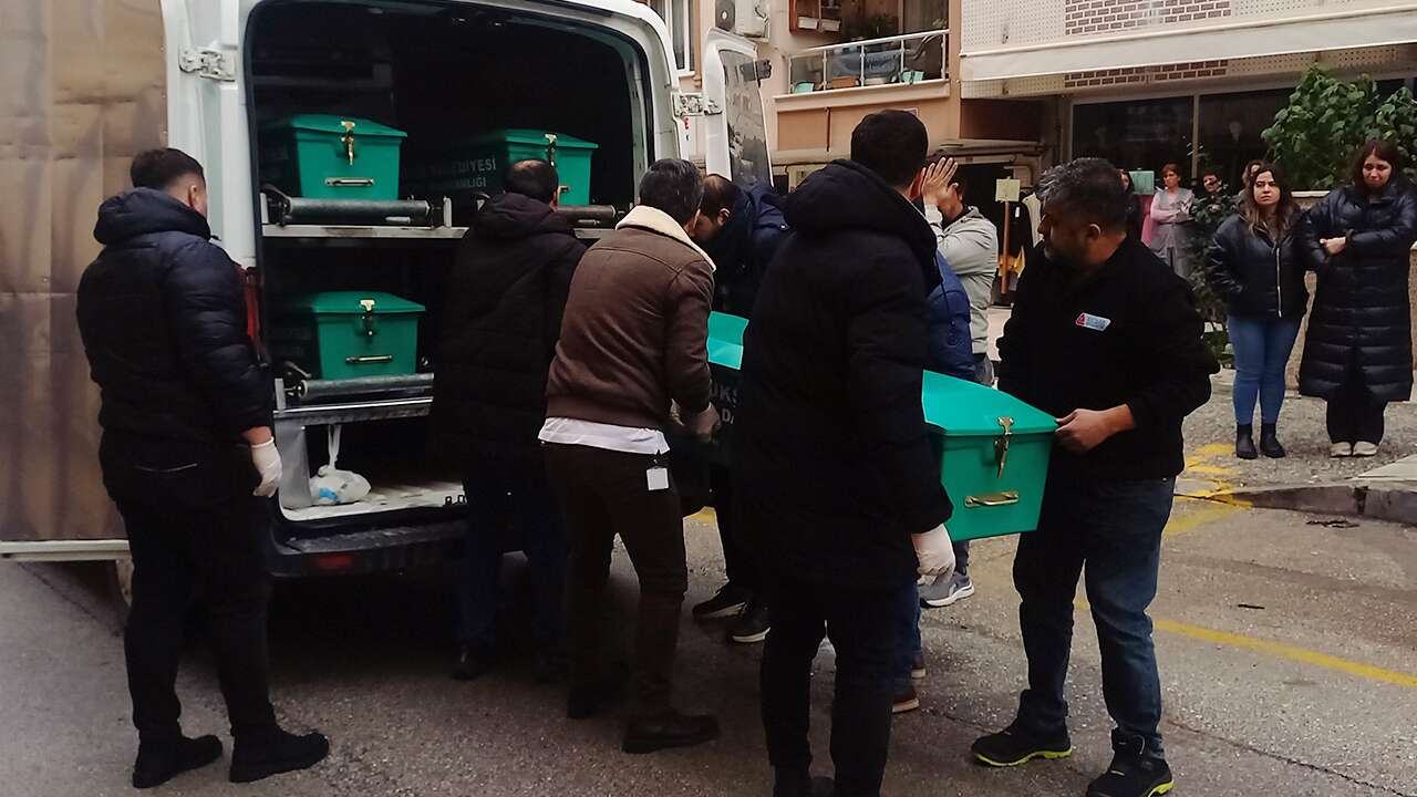 Manisa'da kendisinden haber alınamayan kişi evinde ölü bulundu