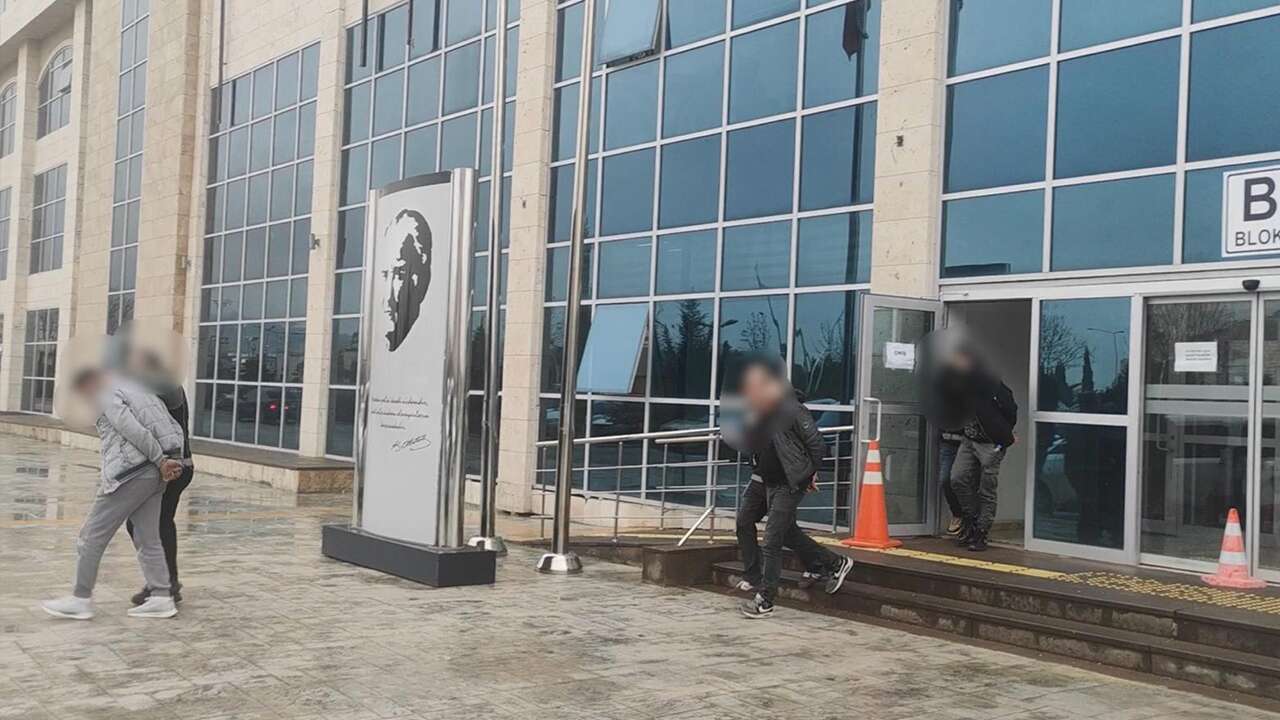 Muğla'da uyuşturucu operasyonunda yakalanan 3 zanlı tutuklandı
