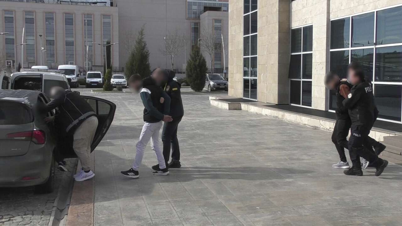 Uşak’ta uyuşturucu operasyonu: 2 tutuklama