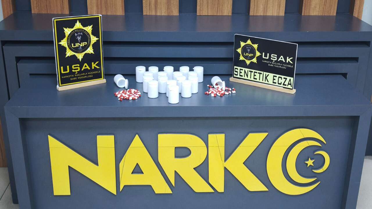 Uşak’ta 1015 adet sentetik hap ele geçirildi