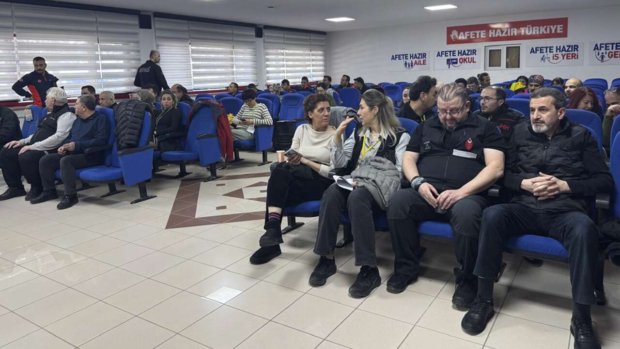 Afyonkarahisar'da hayvan arama kurtarma eğitimi düzenlendi