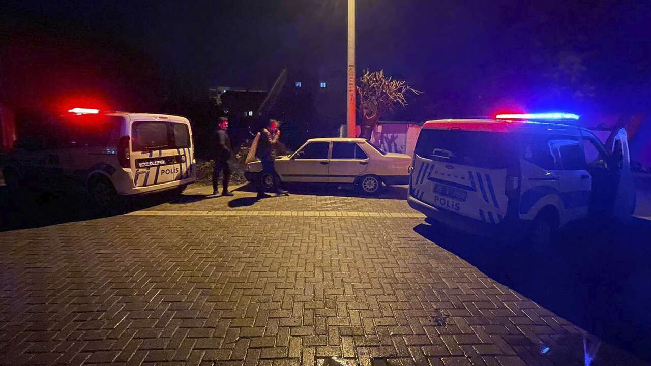 Manisa'da kovalamaca sonucu uyuşturucuyla yakalanan şüpheli tutuklandı