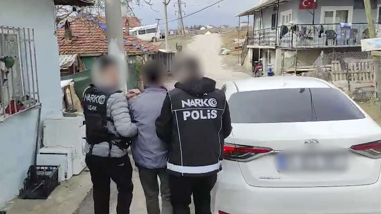 Uşak’ta uyuşturucu operasyonu: 8 tutuklama