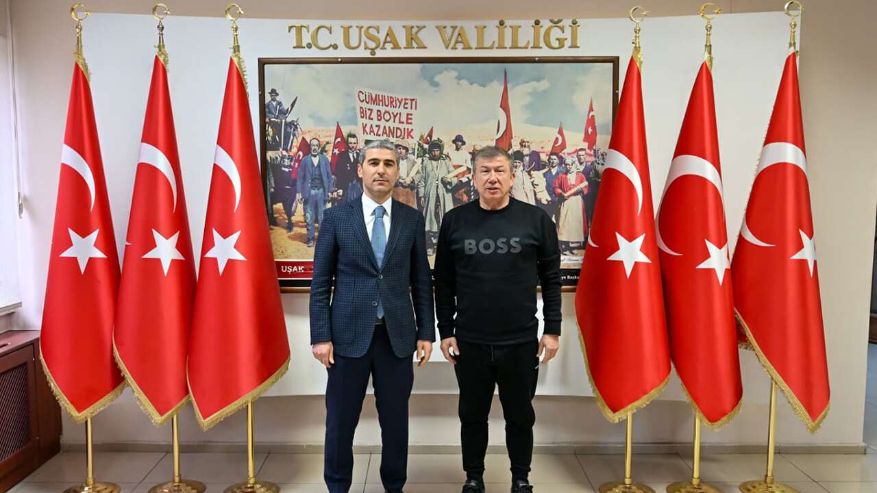 Tanju Çolak’tan Uşak Valisi Aktaş’a Ziyaret