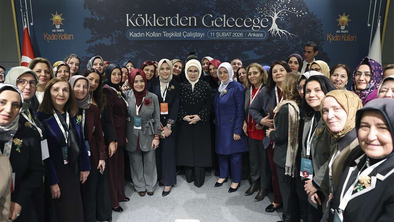 Emine Erdoğan’ın katıldığı çalıştaya Uşak Ak Kadınlar da katıldı