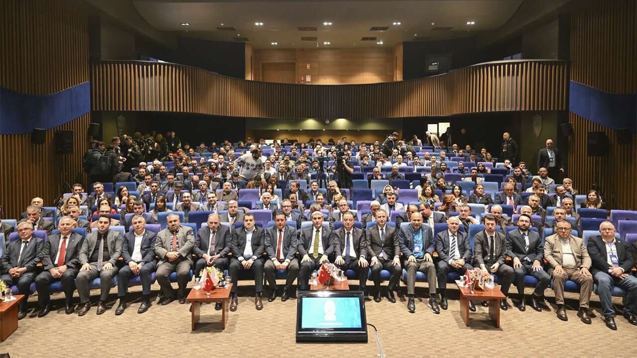 Uşak’ta üretim gücü için dijitalleşme konuşuldu