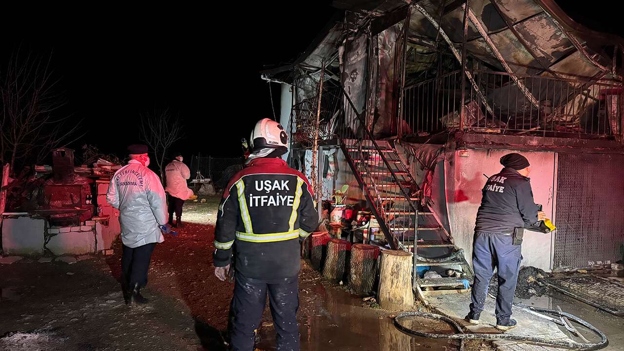 Prefabrik evde yangın çıktı: Karı koca hayatını kaybetti