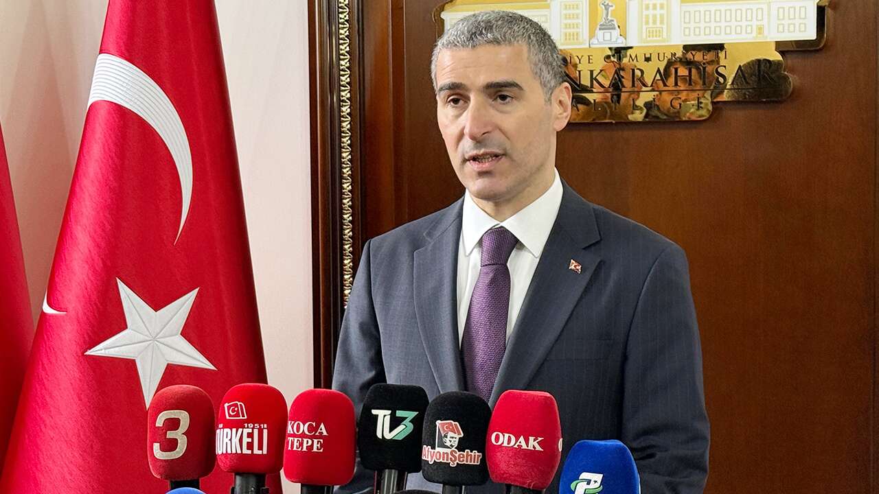 Afyonkarahisar Valisi Naci Aktaş görevine başladı