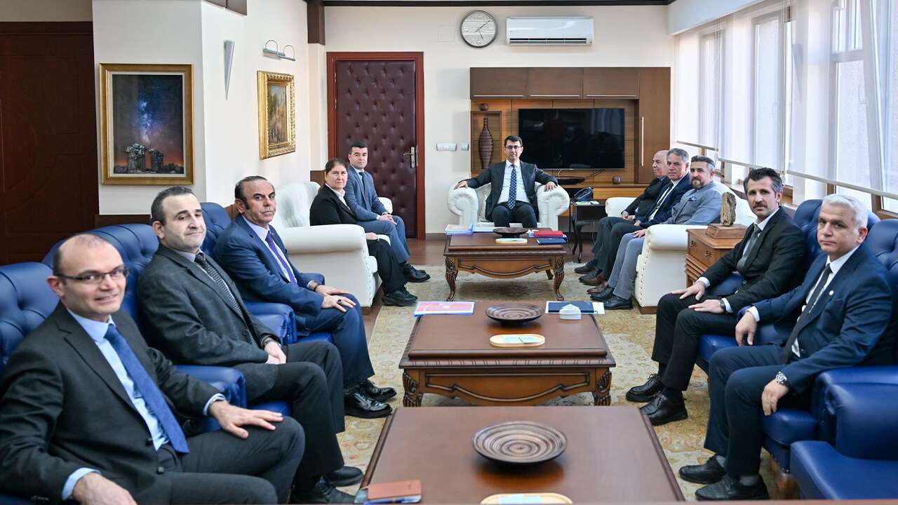 Vali Kartal Kurum Müdürleriyle toplantı yaptı