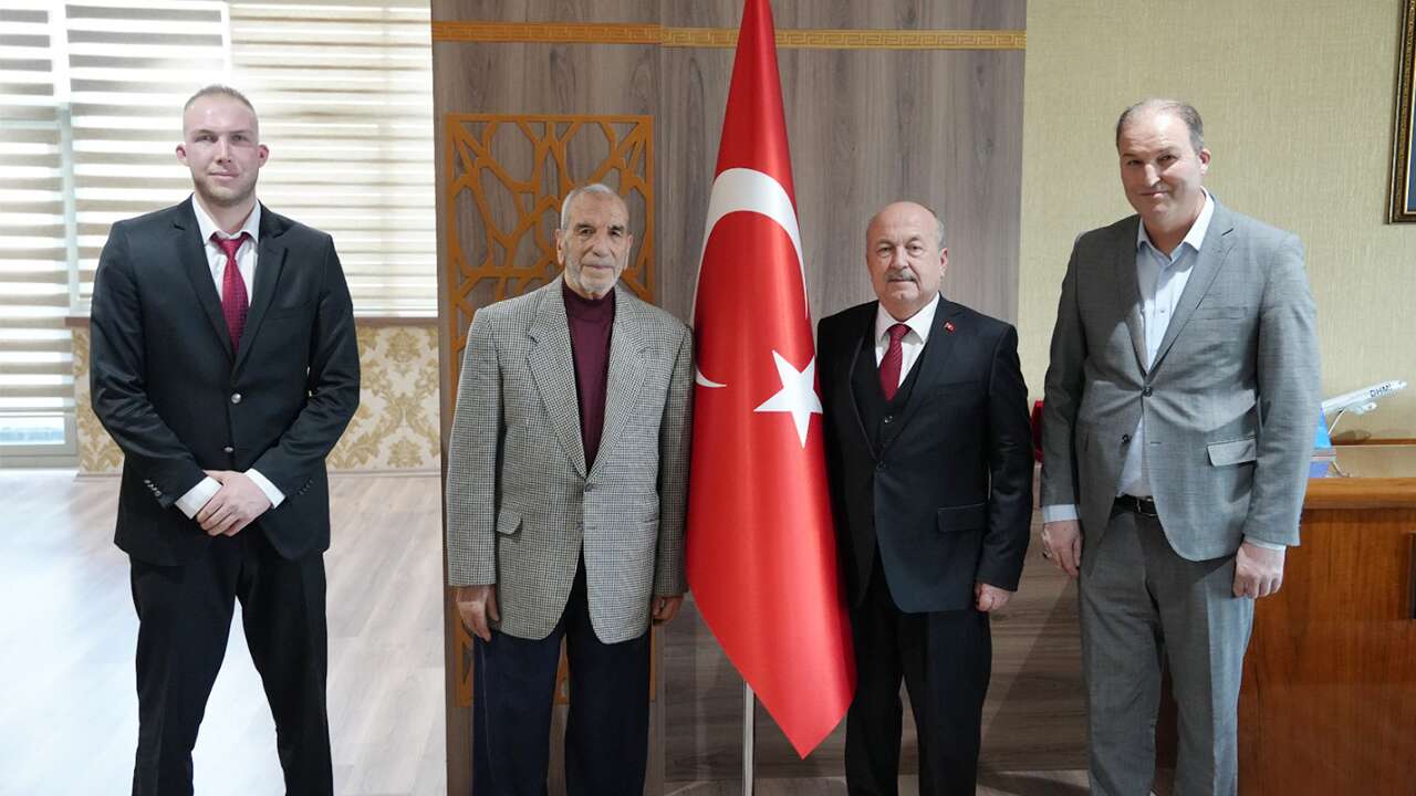 Muhtar Salim Can'dan Rektör Demir'e hayırlı olsun ziyareti