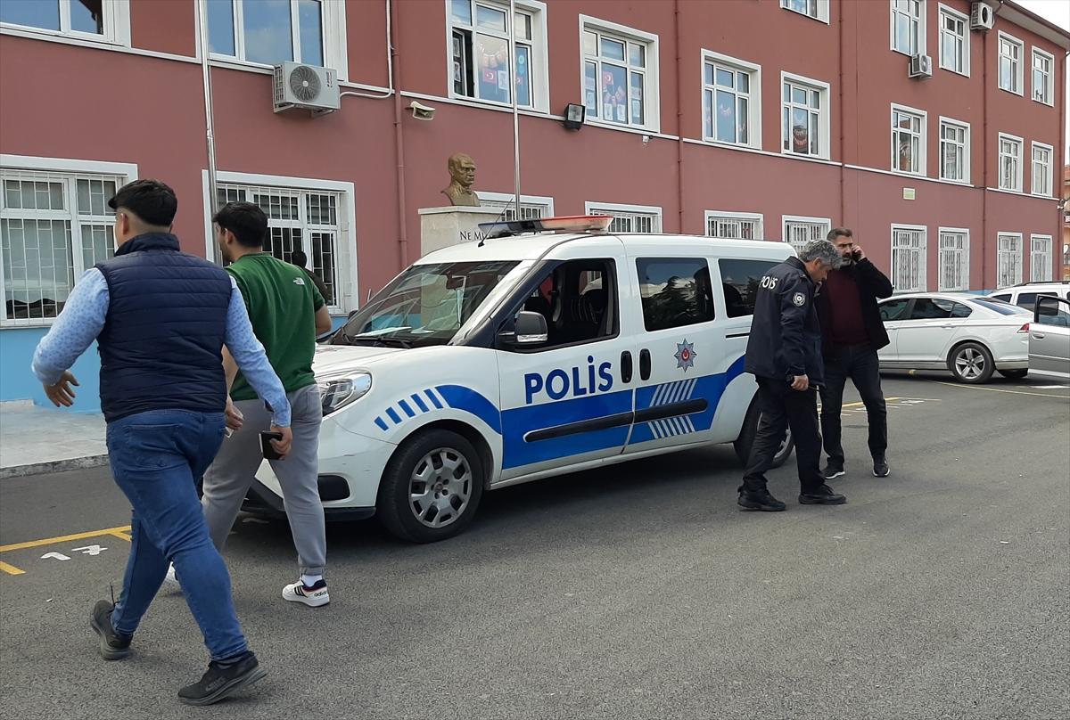 ÇORUM - Aranan 3 kişi oy kullanmaya gelince yakalandı