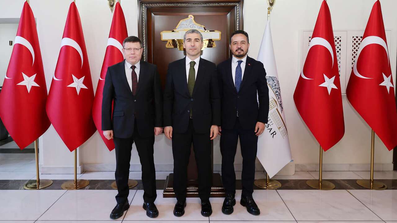 Yaşar ve Tuğrul'dan Afyon Valisi Naci Aktaş’a Ziyaret