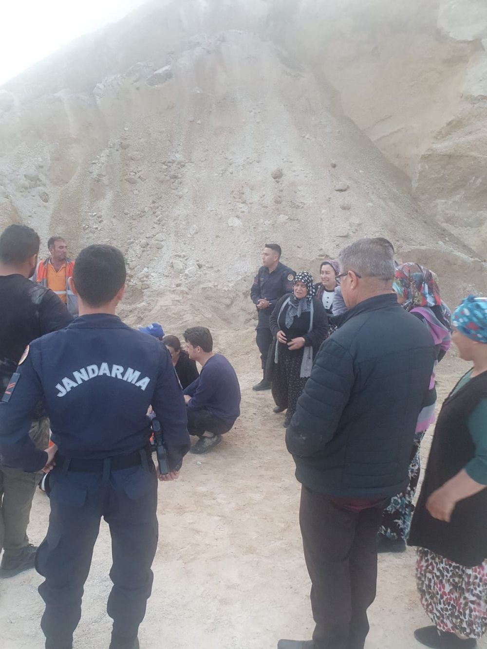 Uşak'ta Kum Yığınının Altında Kalan İşçi Öldü